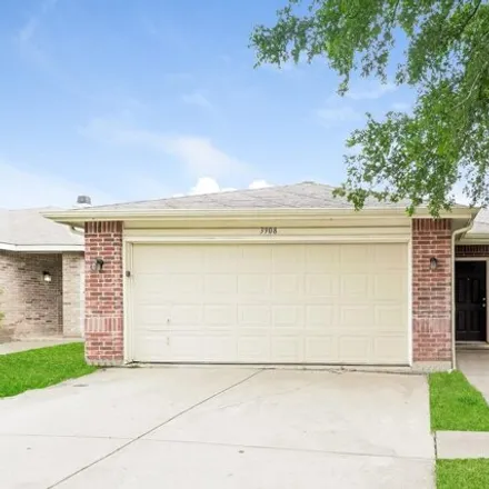 Rent this 3 bed house on 3908 Foxhound Lane in Fort Worth, TX 76123