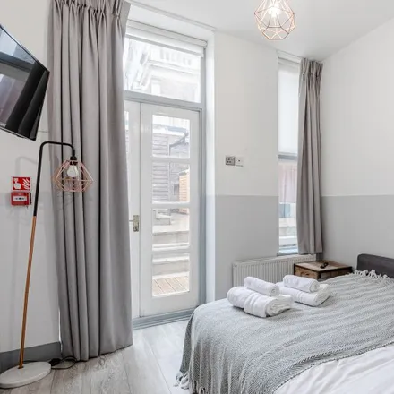 Rent this 1 bed apartment on 47 Nevern Square in London, SW5 9PF