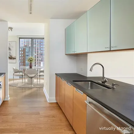 Image 4 - 310 WEST 52ND STREET 22B in New York - Apartment for sale