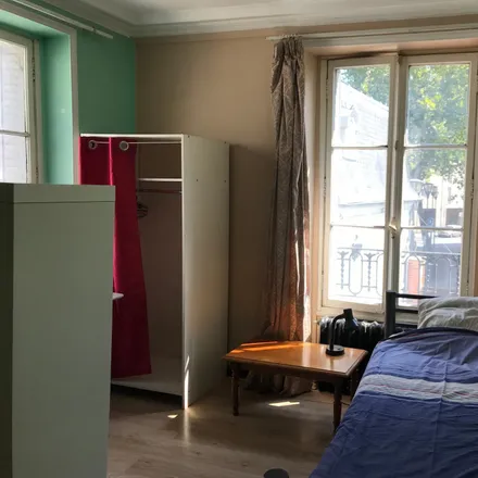 Rent this 2studio room on 7 Rue Parmentier in 91600 Savigny-sur-Orge, France