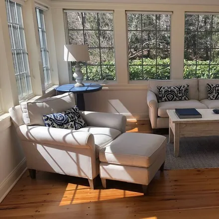 Rent this 4 bed townhouse on East Hampton in Railroad Avenue, Village of East Hampton