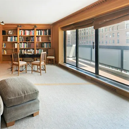 Buy this studio apartment on 750 PARK AVENUE 11A in New York