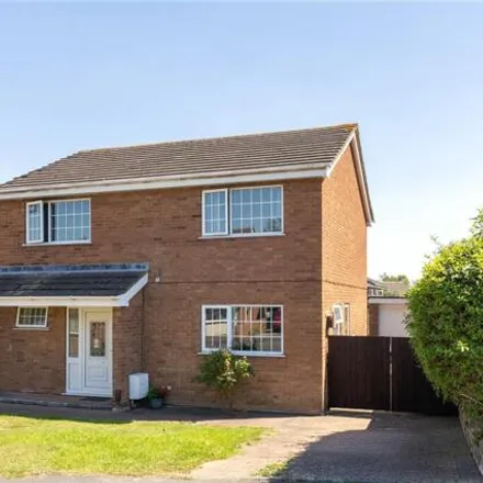 Buy this 4 bed house on Ryton Way in Dawley, TF3 1EP
