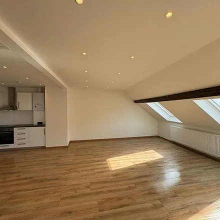 Rent this 3 bed apartment on Seven in Rue Gustave Defnet - Gustave Defnetstraat 38, 1060 Saint-Gilles - Sint-Gillis