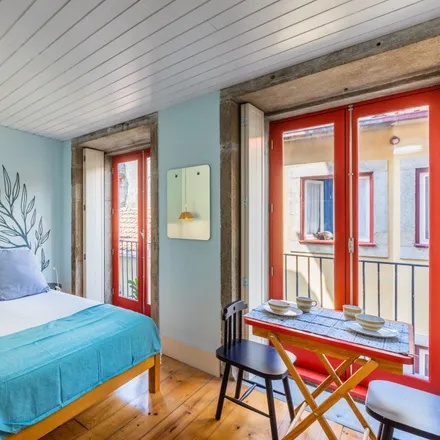 Rent this 1 bed apartment on A Principal da Borracha in Rua de Trás, 4050-367 Porto
