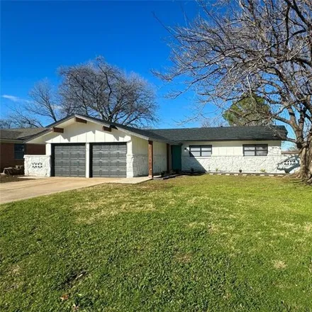 Image 6 - 176 South Oak Street, Crowley, TX 76036, USA - House for sale