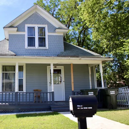 Image 1 - 1614 West 4th Street, Sioux City, IA 51103, USA - House for sale