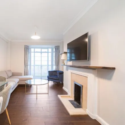 Rent this 3 bed apartment on 170 Marylebone Road Car Park in 170 Marylebone Road, London