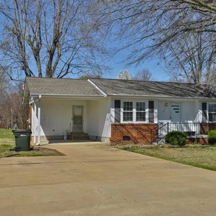 Buy this 3 bed house on 668 Gaylord Street in Dresden, TN 38225