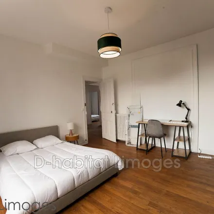 Image 6 - 16 Rue de Beauvais, 87100 Limoges, France - Apartment for rent