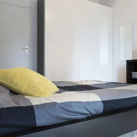 Rent this 5 bed room on Via Carlo Valvassori Peroni 75 in 20134 Milan MI, Italy