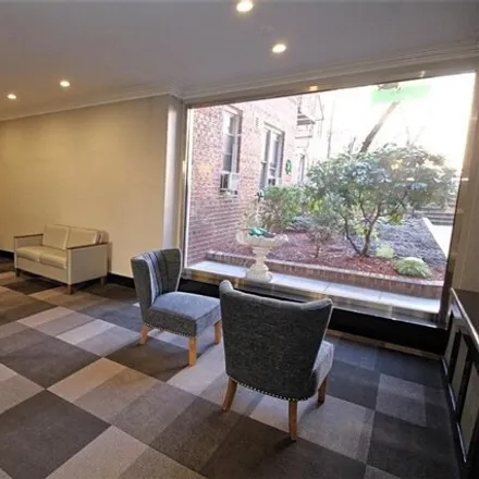 Image 5 - 9707 4th Ave Apt 2r, Brooklyn, New York, 11209 - Apartment for sale