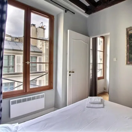 Image 4 - 15 Rue Malar, 75007 Paris, France - Apartment for rent
