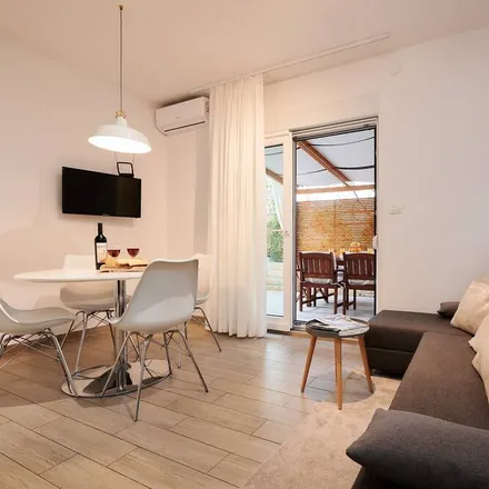 Image 2 - Grad Trogir, Split-Dalmatia County, Croatia - Apartment for rent