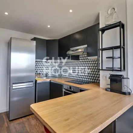 Rent this 3 bed apartment on 12 Rue Jules Guesde in 93300 Aubervilliers, France