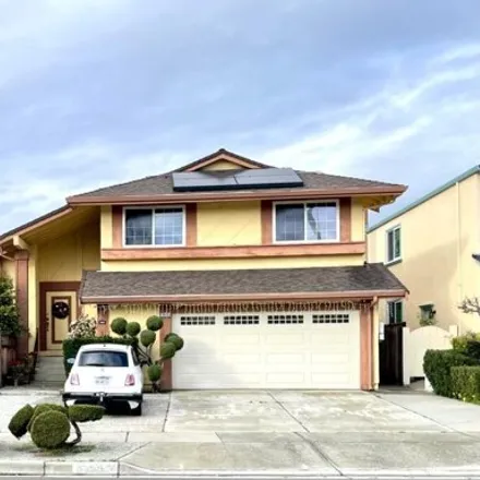 Buy this 4 bed house on 2805 Greenleaf Lane in San Jose, CA 95121