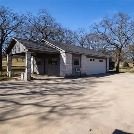 Image 3 - 599 Durbin Court, Runaway Bay, Wise County, TX 76426, USA - House for sale