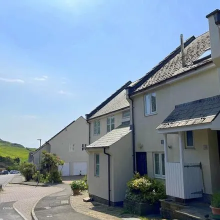 Image 1 - Hammonds Mead, Charmouth, DT6 6QX, United Kingdom - Apartment for sale