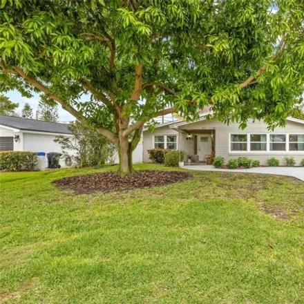 Image 3 - 1913 Montana Avenue Northeast, Shore Acres, Saint Petersburg, FL 33703, USA - House for sale