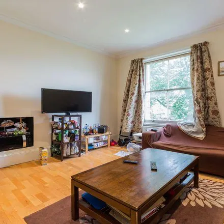 Rent this 2 bed apartment on Travelodge in 100 King's Cross Road, London