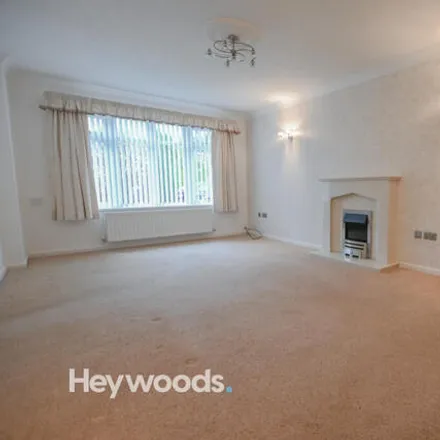 Image 2 - Broughton Road, Newcastle-under-Lyme, ST5 0PF, United Kingdom - House for sale