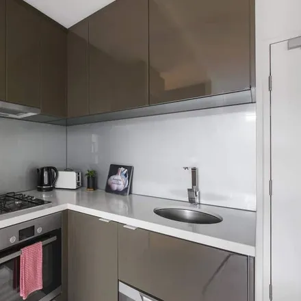 Image 8 - 3006, Australia - Apartment for rent