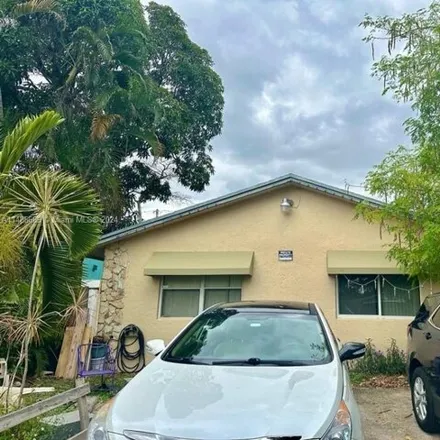 Rent this 3 bed house on 1947 Pierce Street in Hollywood, FL 33020