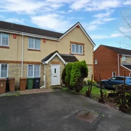 Buy this 2 bed townhouse on Bridle Close in Colebrook Village, PL7 5LF