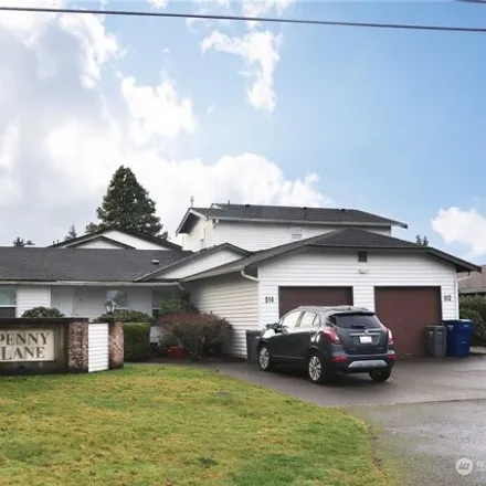 Buy this studio house on 753 F Street Northeast in Auburn, WA 98002