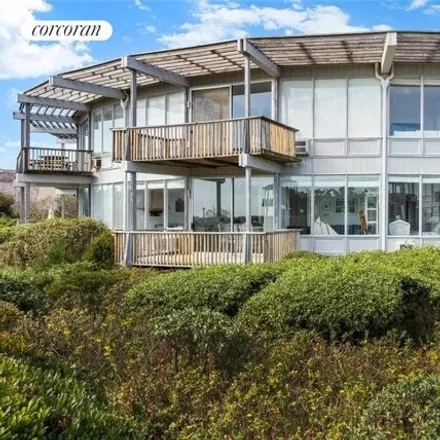 Image 9 - Round Dune Inc, 101 Dune Road, Southampton, East Quogue, NY 11942, USA - Apartment for sale