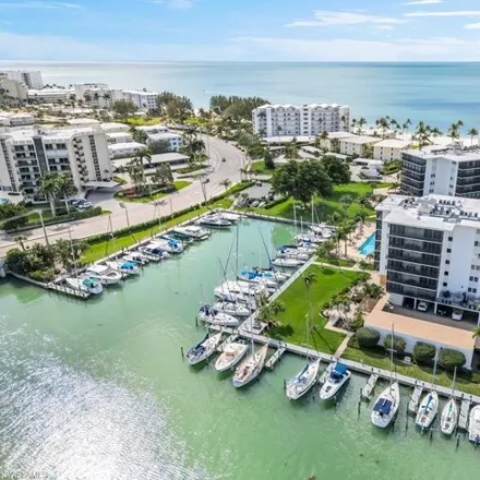 Buy this 1 bed condo on Royal Palm in Gulf Shore Boulevard North, Naples