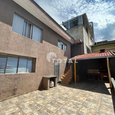 Buy this 3 bed house on Rua Carlos Tamagnini in Vila Nossa Senhora das Vitórias, Mauá - SP