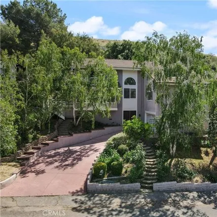 Rent this 3 bed house on 4963 Vejar Drive in Malibu Junction, Agoura Hills
