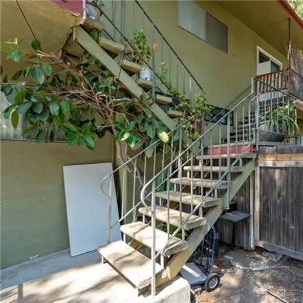 Image 5 - 7095 Beckett Street, Los Angeles, CA 91042, USA - House for sale