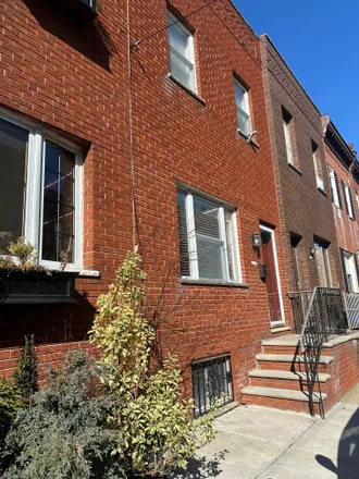Rent this 3 bed townhouse on 2318 S Carlisle St in Philadelphia, PA 19145