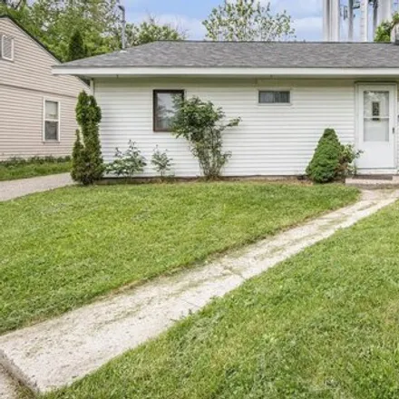 Buy this 3 bed house on 1897 Fuller Avenue Northeast in Grand Rapids, MI 49505