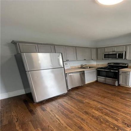 Rent this 1 bed house on 221 Sherman Avenue in New Haven, CT 06511