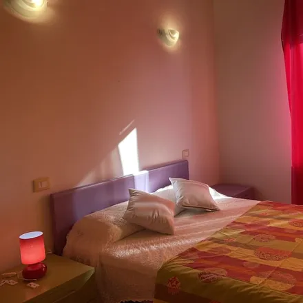Rent this 2 bed apartment on 55049 Viareggio LU