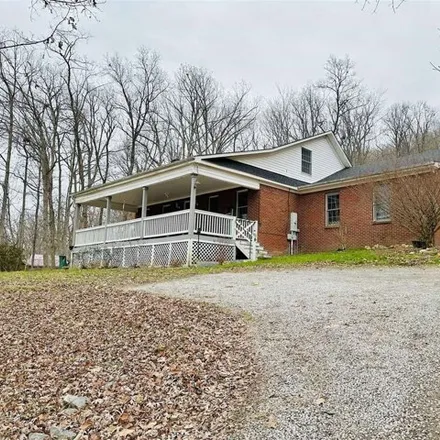 Buy this 3 bed house on McDaniel Lane in Lincoln County, KY 40484