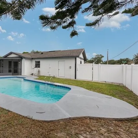 Buy this 3 bed house on 4796 Simmons Road in Conway, FL 32812