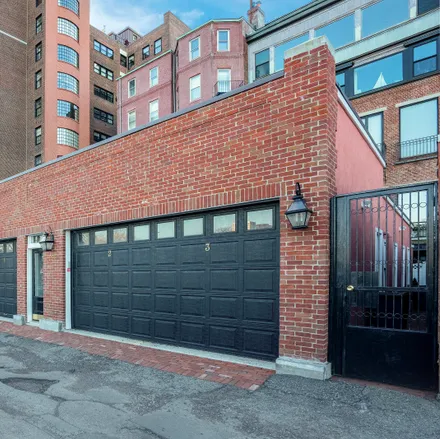 Image 2 - #1, 290 Beacon Street, Back Bay, Boston - Apartment for rent