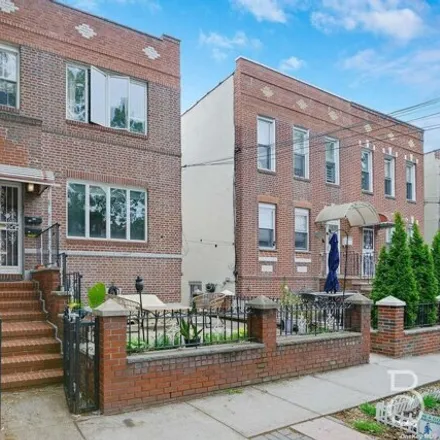 Buy this 5 bed house on 23-61 Crescent St in Astoria, New York
