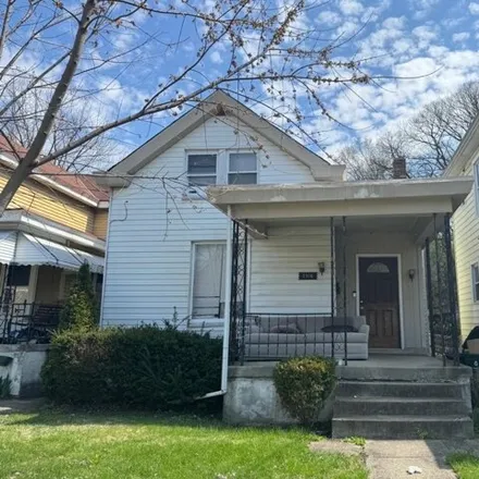 Buy this 3 bed house on 2350 Sauer Avenue in Cincinnati, OH 45219