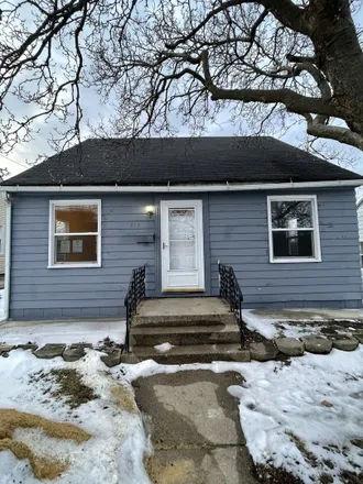 Buy this 3 bed house on Subway in 20th Street, Rockford