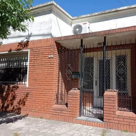 Buy this 4 bed house on Calle 11 3844 in Villa Porteña, 1923 Berisso