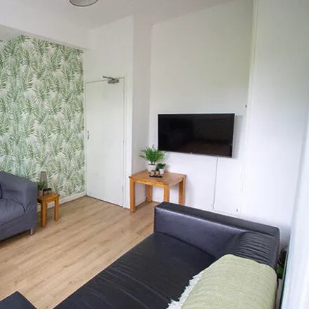 Rent this 5 bed apartment on 138-142 North Sherwood Street in Nottingham, NG1 4EG