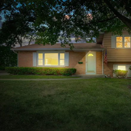 Buy this 3 bed house on 115 West Hillside Road in Naperville, IL 60540