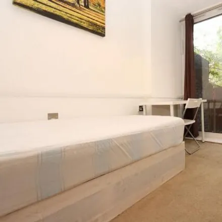 Rent this studio house on 27-63 Nairn Street in Bromley-by-Bow, London