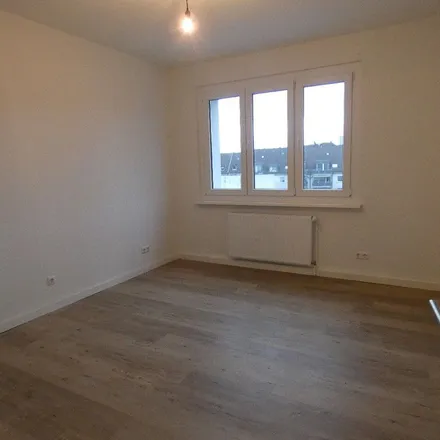 Rent this 2 bed apartment on Eisenstraße 98 in 40227 Dusseldorf, Germany