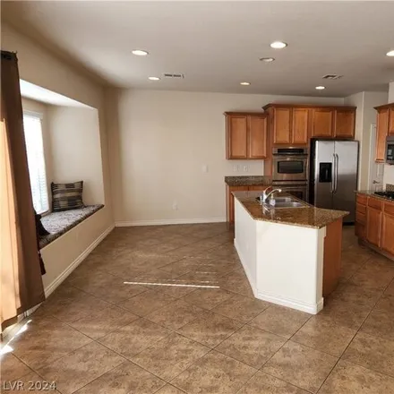 Image 4 - 2421 Esteem Ridge Dr, Henderson, Nevada, 89052 - House for rent